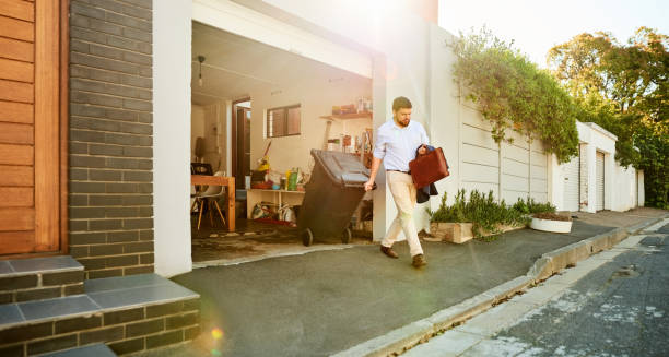Best Construction Debris Removal  in Farmingdale, NY